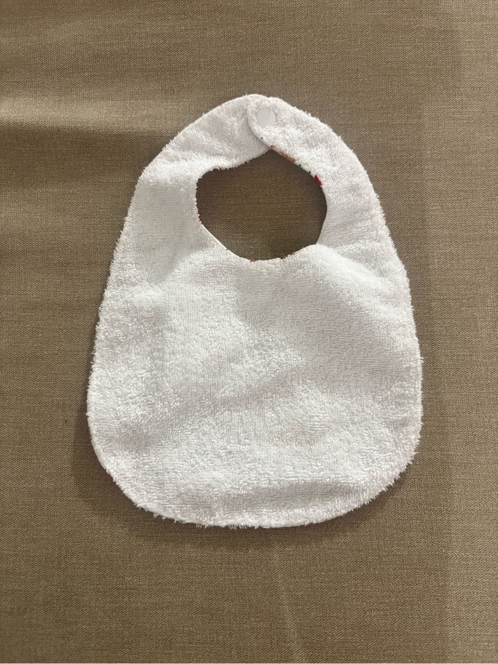Handmade Rudolph bib - Picture 2 of 3